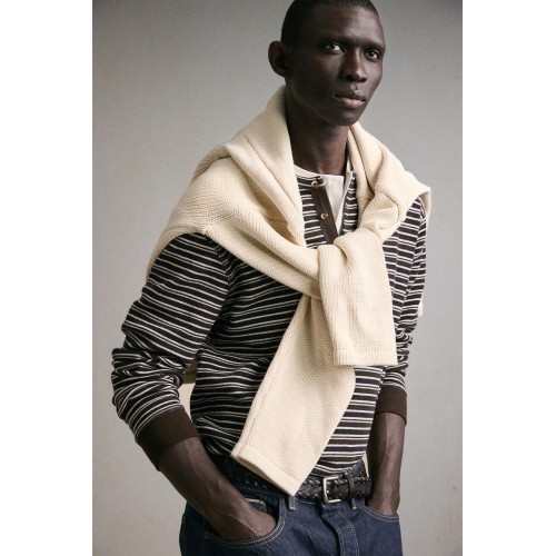 STRIPED HENLEY NECK T-SHIRT STRIPED HENLEY NECK T-SHIRT