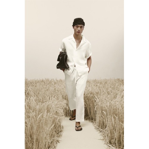 100% LINEN RELAXED FIT TROUSERS 100% LINEN RELAXED FIT TROUSERS